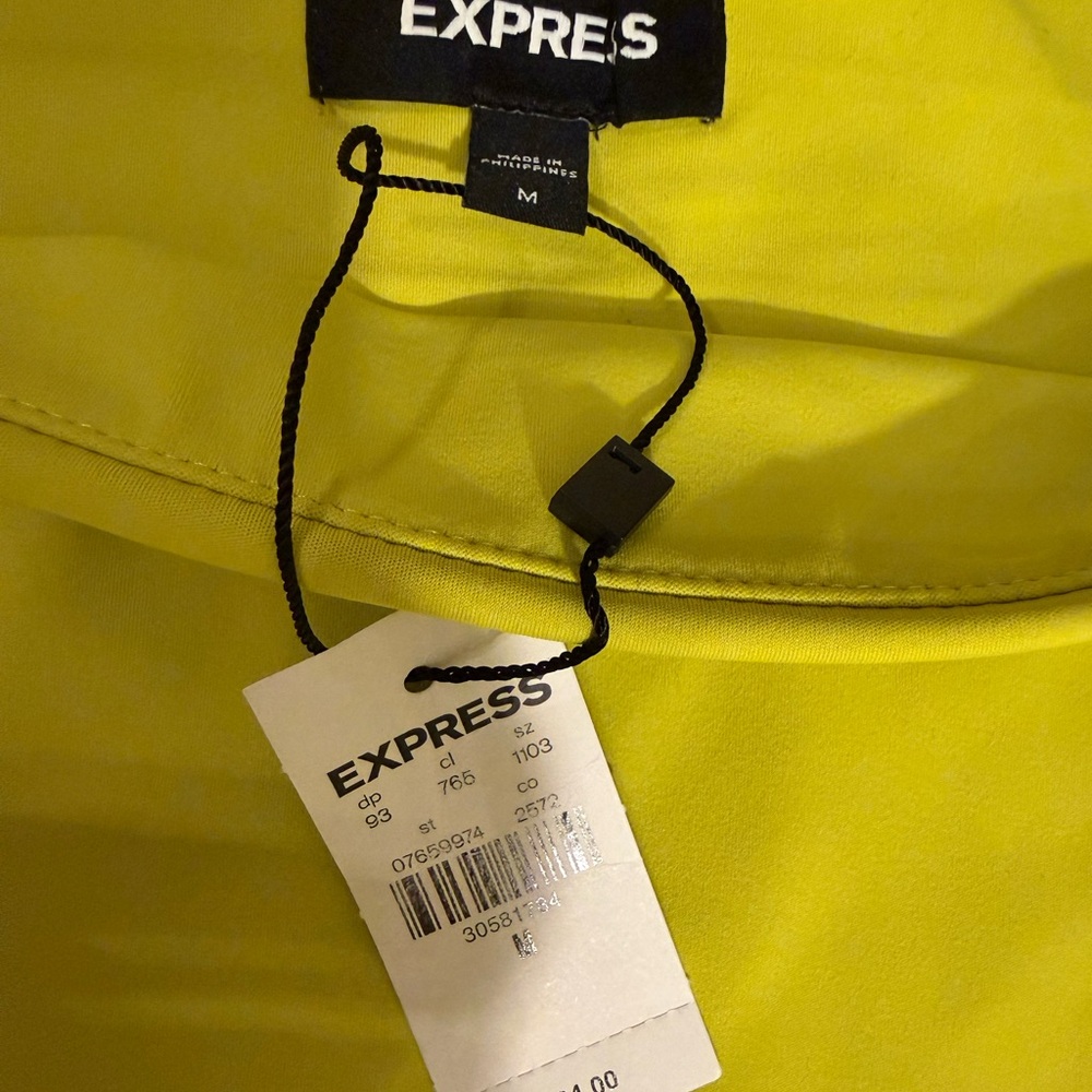 Express Vibrant Yellow Pencil Skirt NWT-stretch slit bodycon - Picture 6 of 7